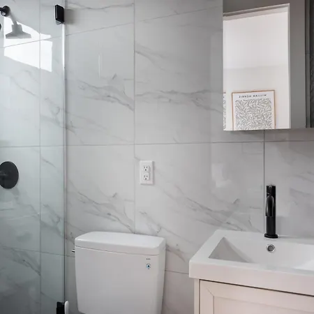 Three Bedroom Brooklynite Suite! New York Exterior photo