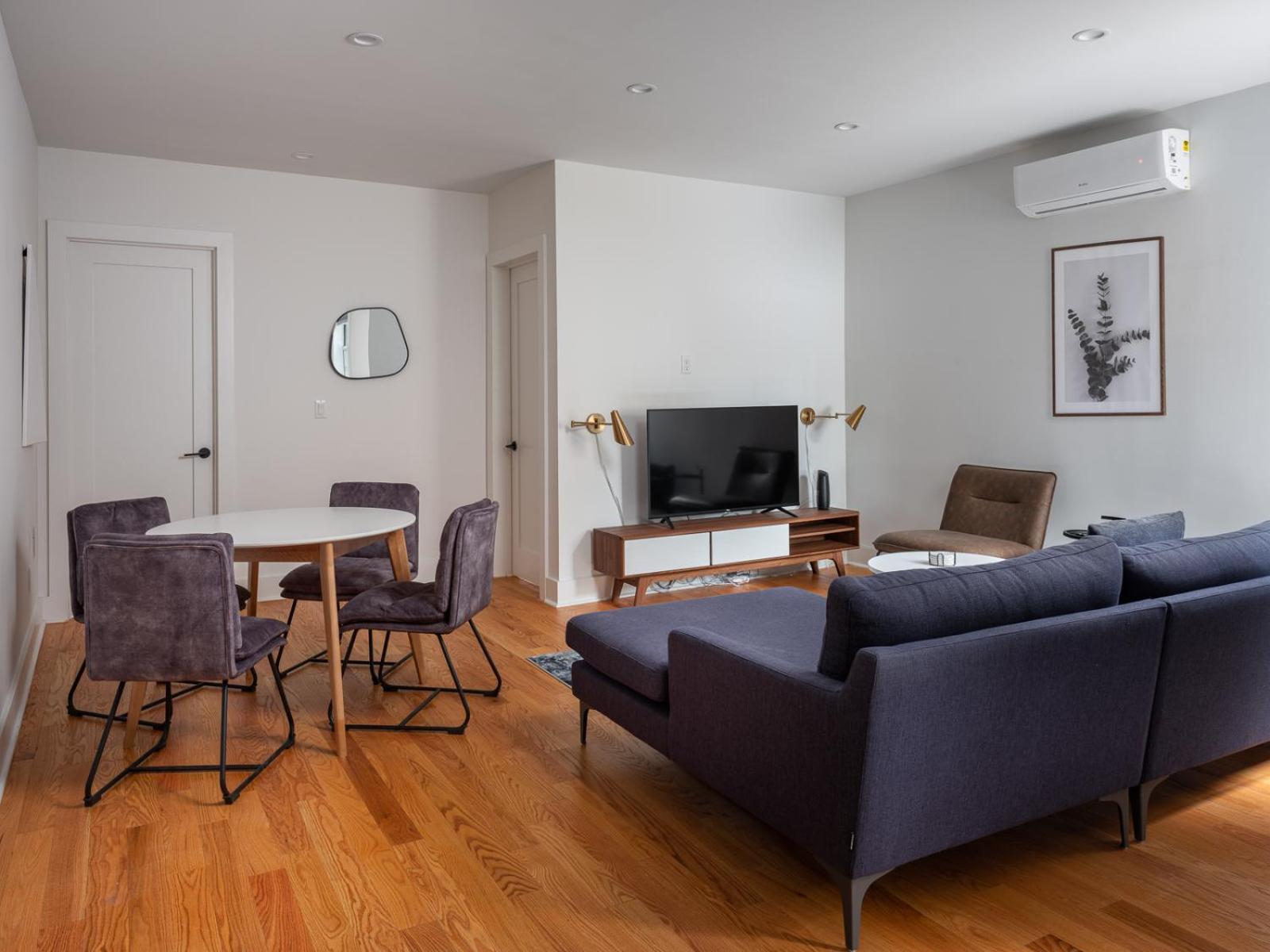 Apartment Three Bedroom Brooklynite Suite! New York